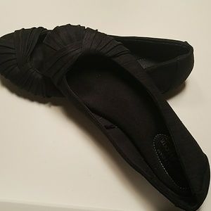 Black Memory Foam Flat Size 7